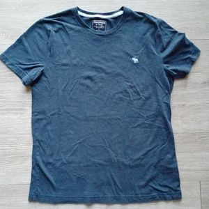 ⬇️ Clearance Abercrombie & Fitch Navy w/ Light Blue Moose Short Sleeve T Shirt